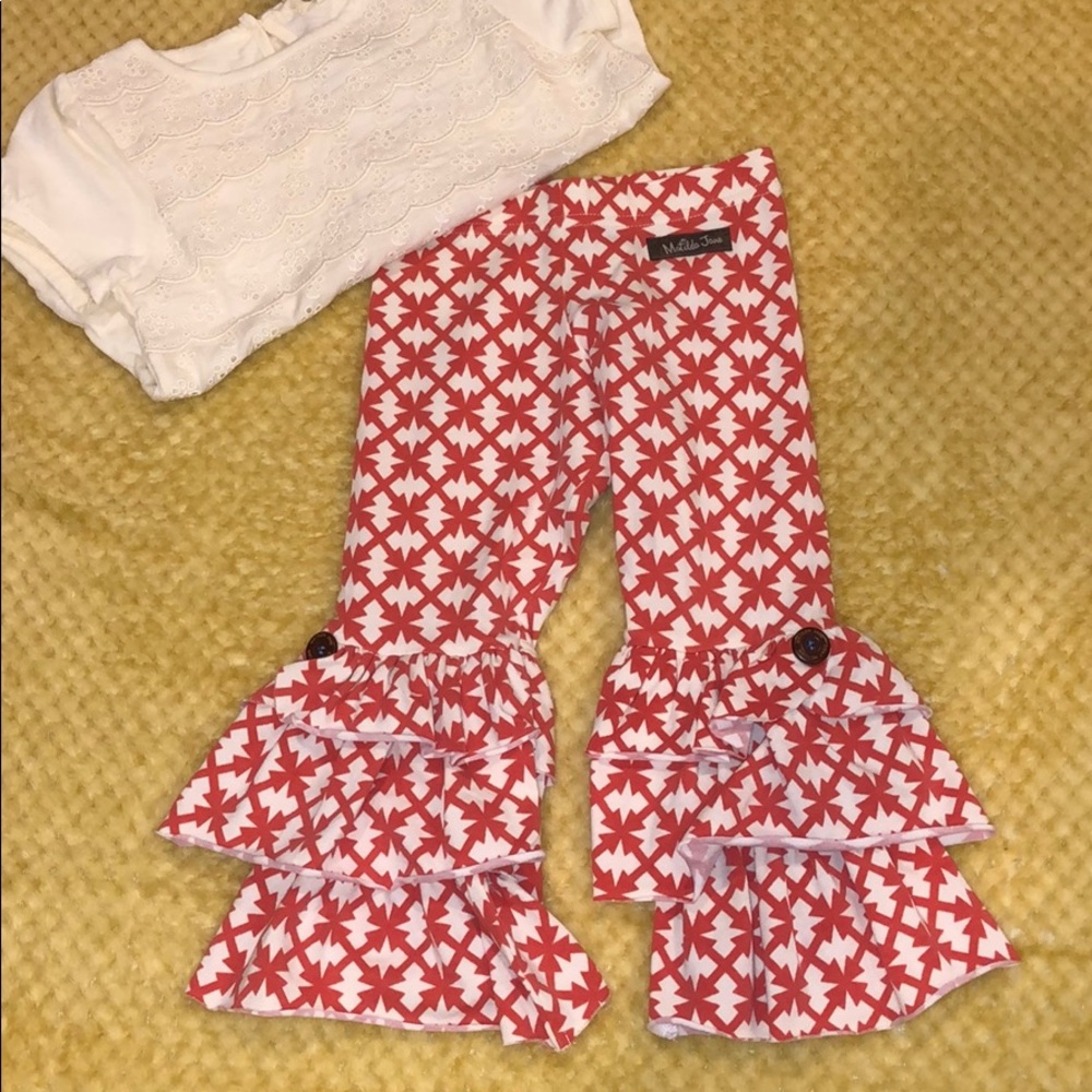 Matilda Jane Ruffled pants😍